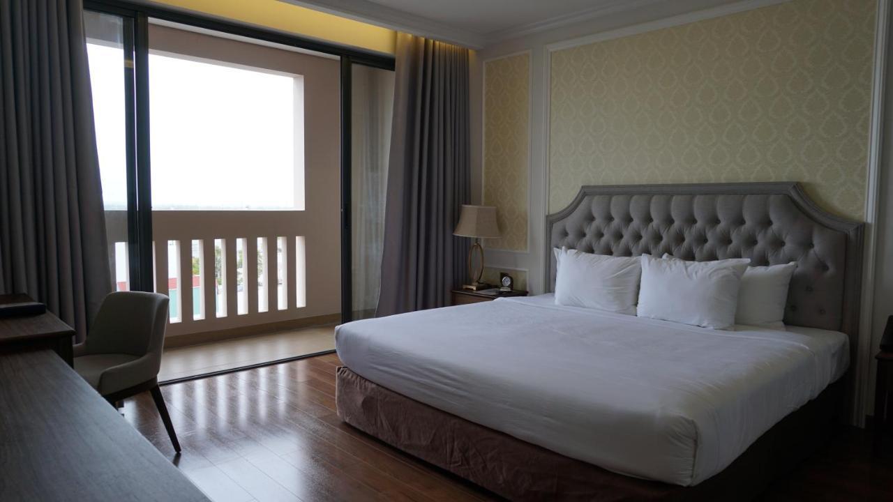 Phu Cuong Hotel Cà Mau Eksteriør billede