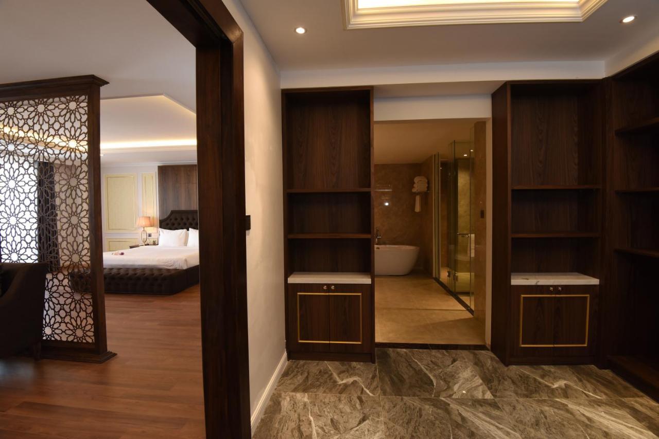 Phu Cuong Hotel Cà Mau Eksteriør billede
